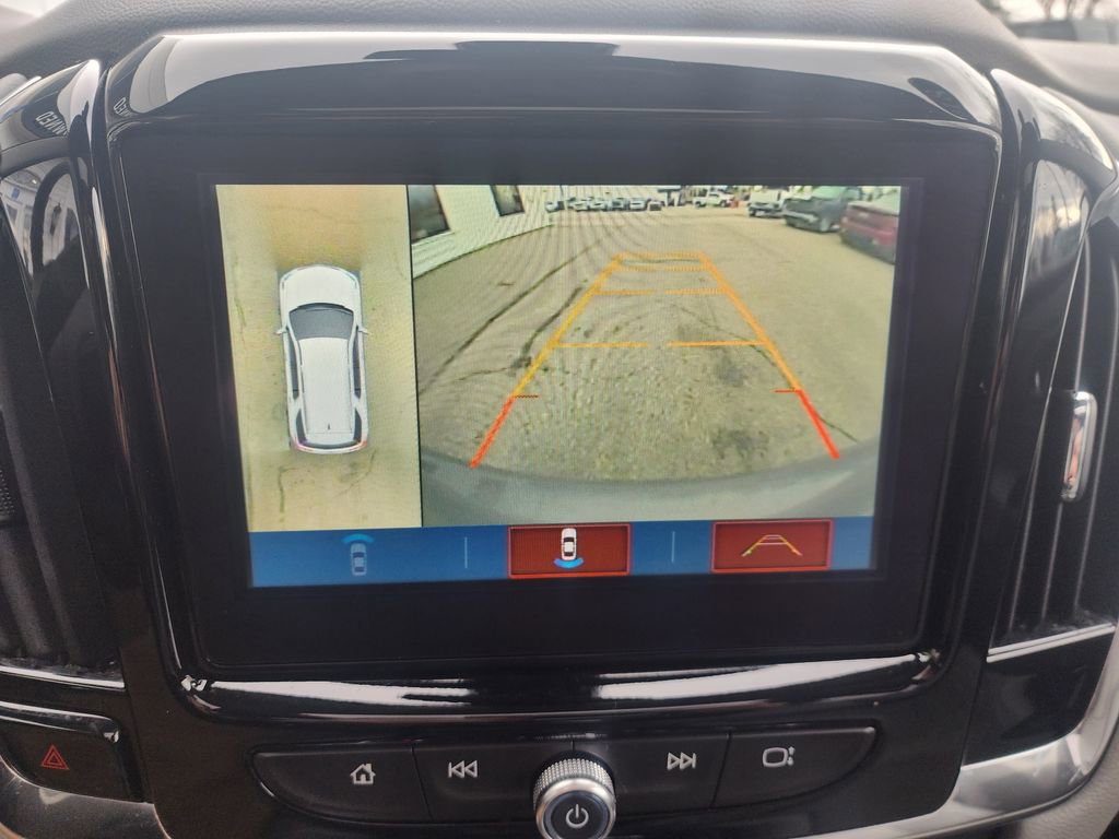 Used 2018 Chevrolet Traverse LT w/ LPO, Floor Liner Package image 48