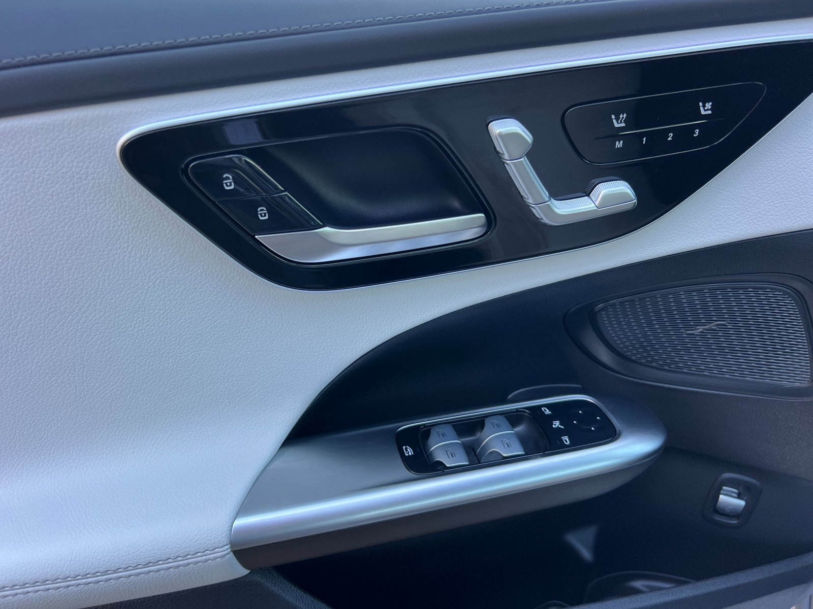 New 2026 Mercedes-Benz C 300 4MATIC Sedan image 10
