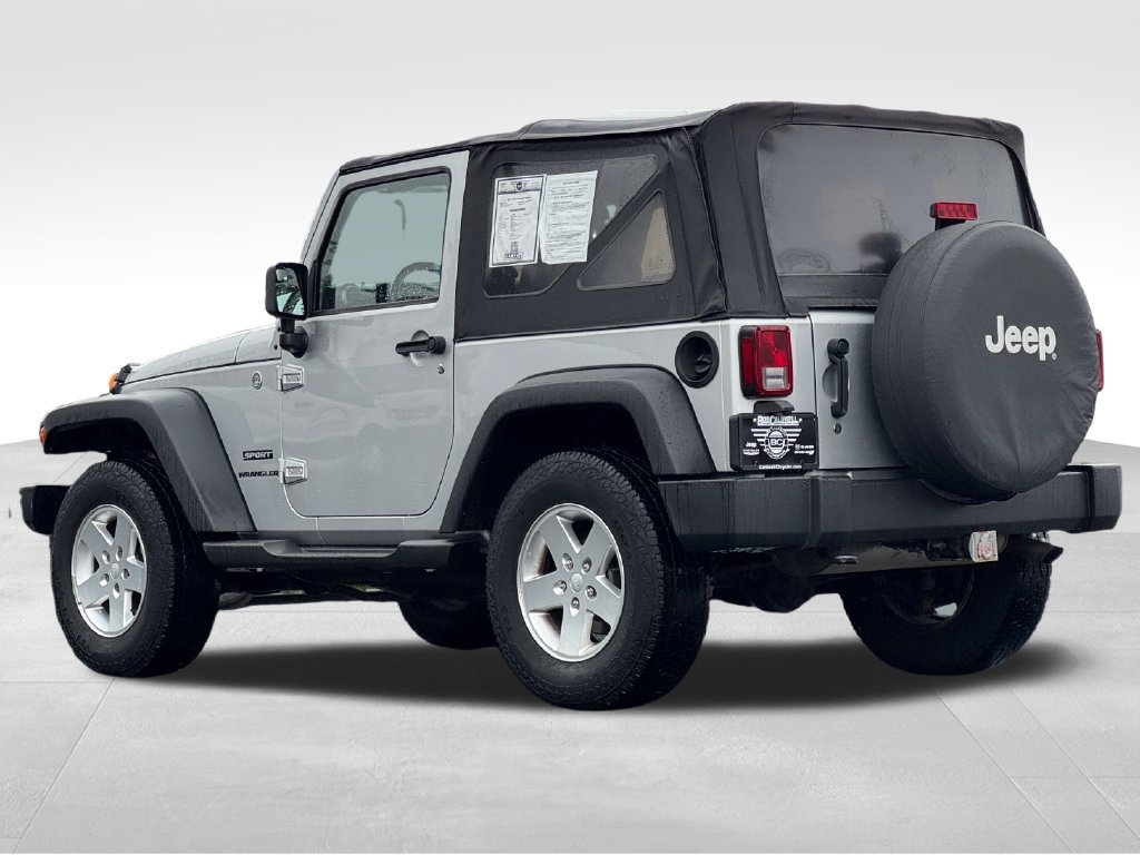 Used 2011 Jeep Wrangler Sport AWD/4WD image 5