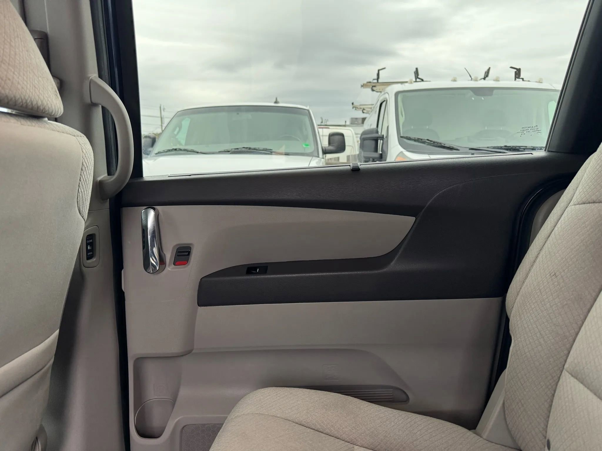 Used 2015 Honda Odyssey EX image 80