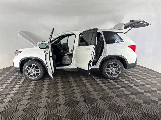 Certified 2023 Honda Passport EX-L image 10