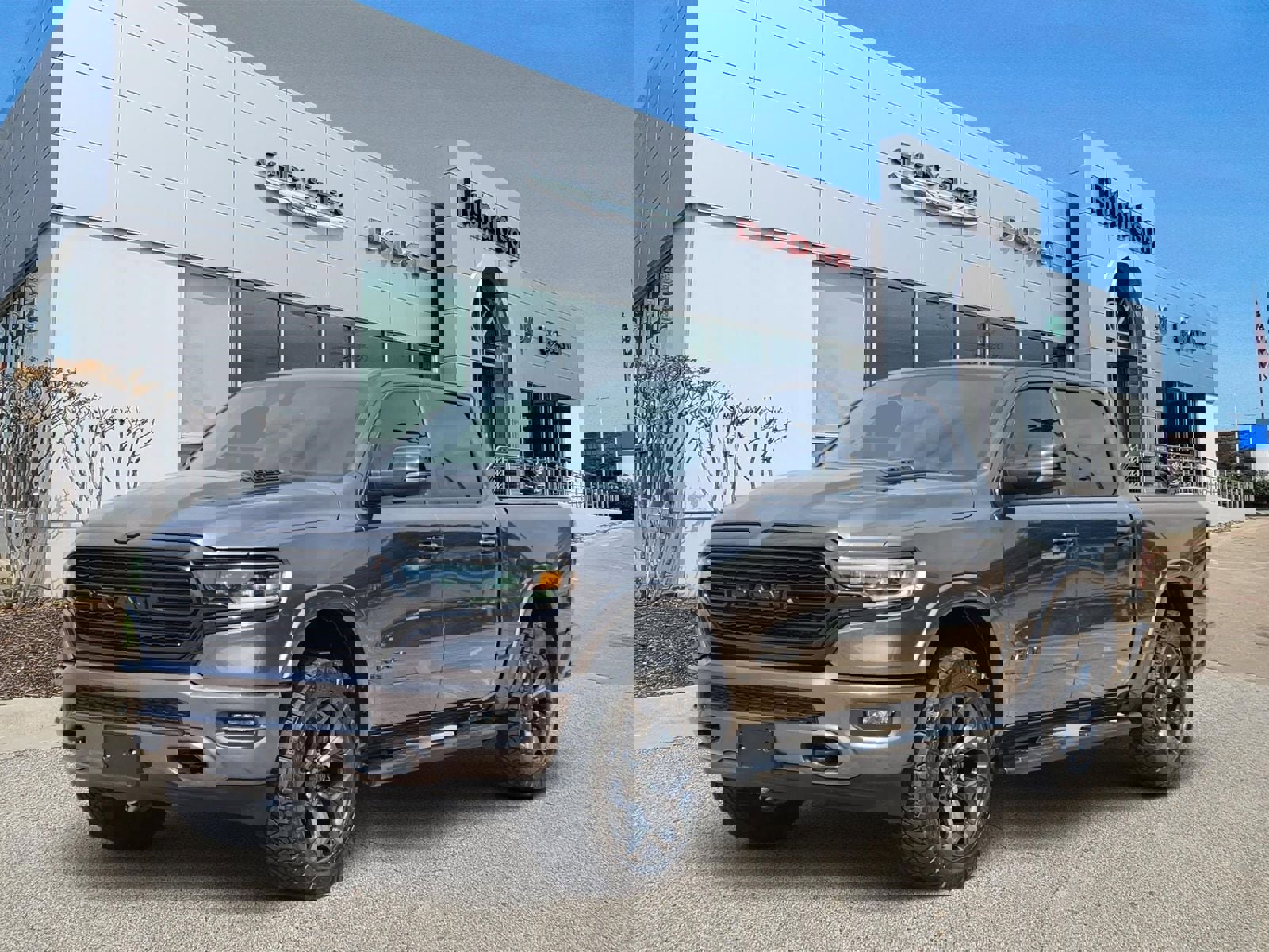 Used 2023 RAM 1500 Limited w/ Night Edition image 2