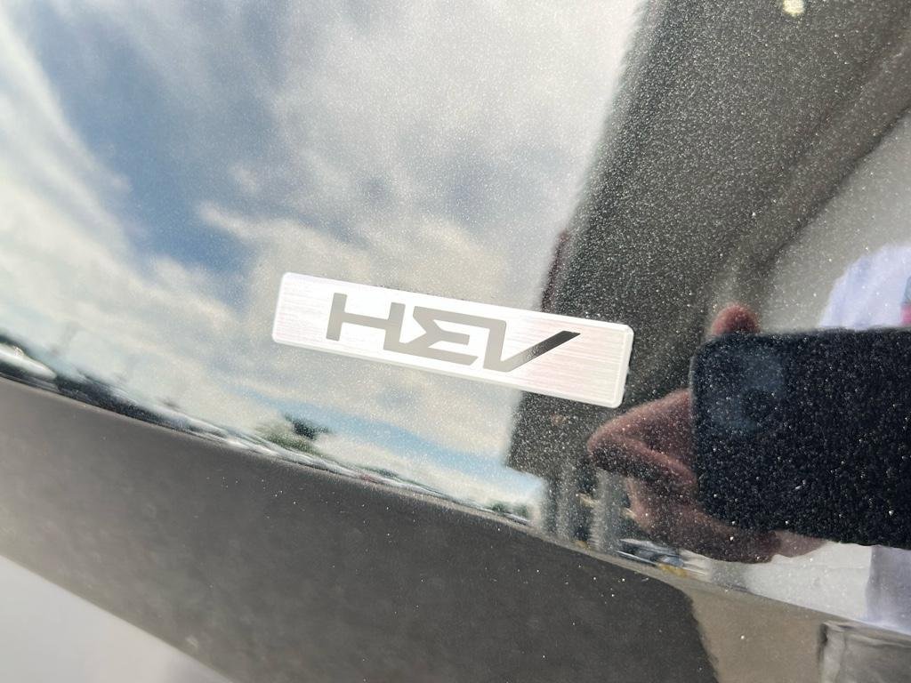 New 2025 Kia Sportage LX image 8