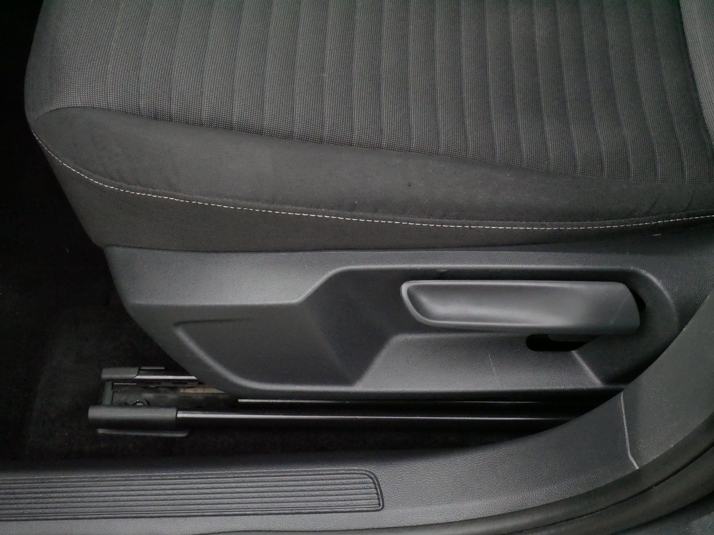 Certified 2024 Volkswagen Jetta S image 20