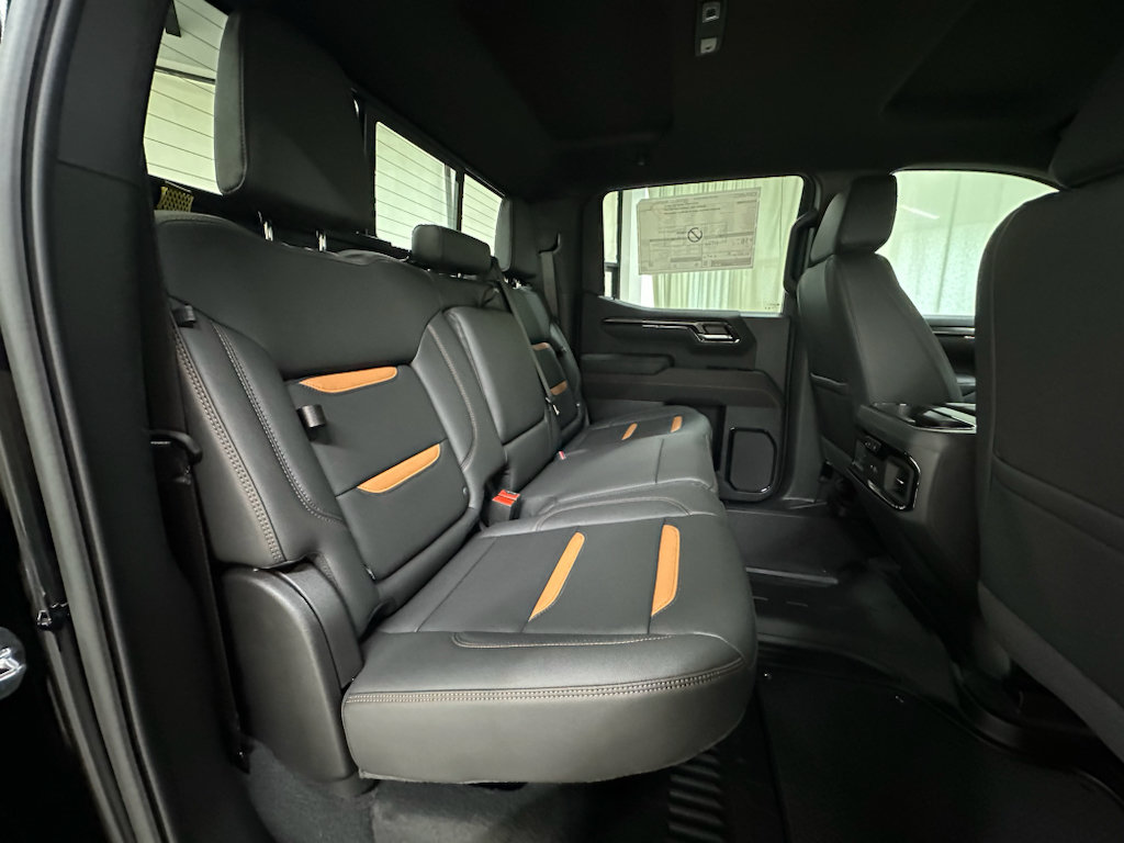 New 2026 GMC Sierra 1500 AT4 w/ AT4 Preferred Package AWD/4WD image 17