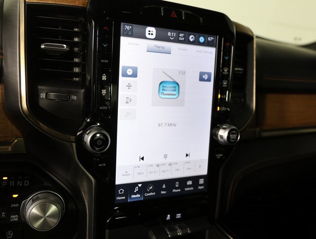 Used 2024 RAM 1500 Limited image 17