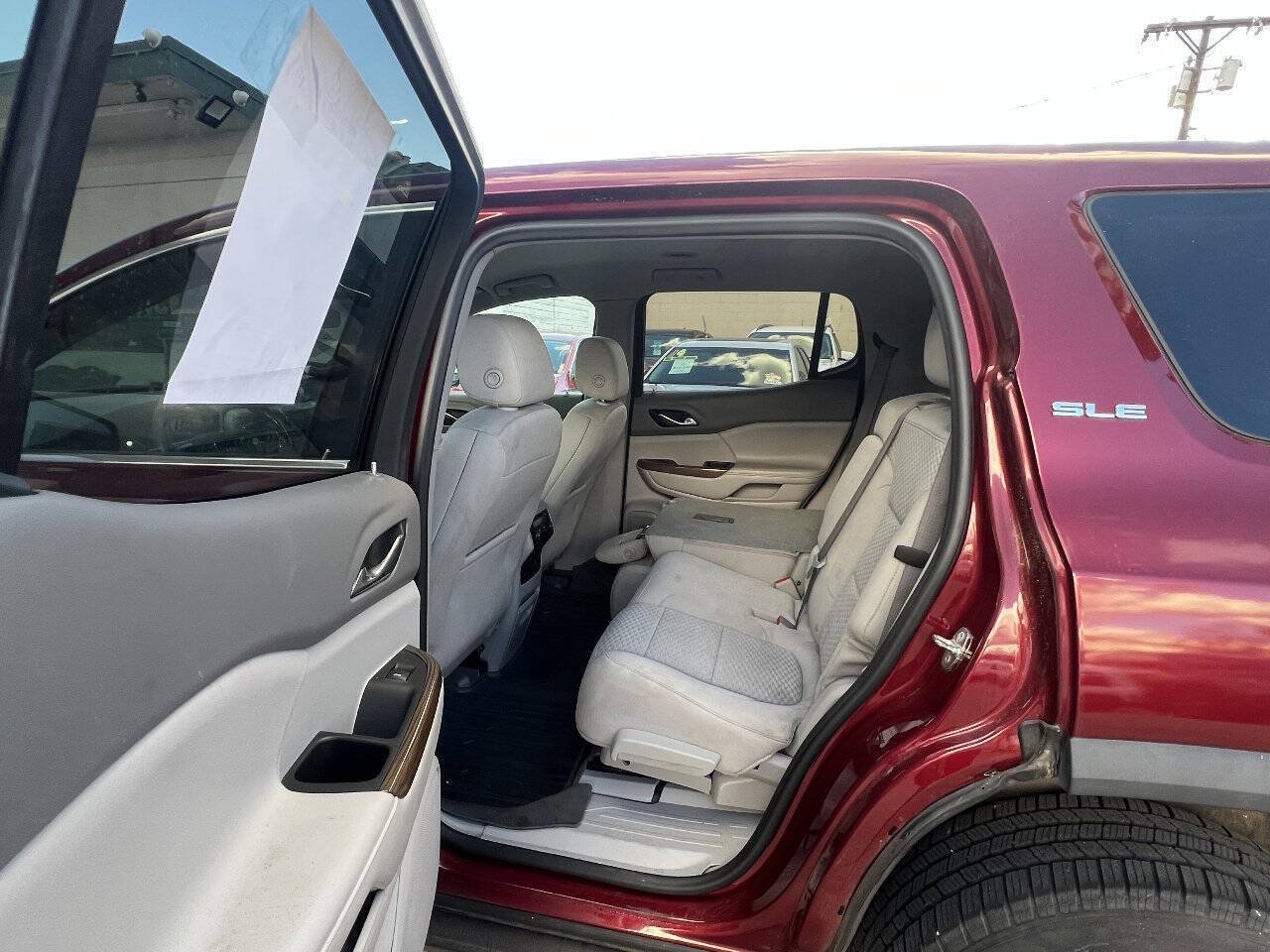 Used 2017 GMC Acadia SLE w/ LPO, Floor Liner Package AWD/4WD image 16