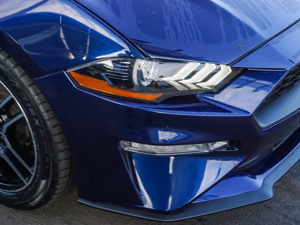 Used 2020 Ford Mustang Premium RWD image 11