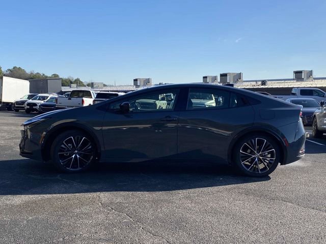 Used 2025 Toyota Prius XLE image 7