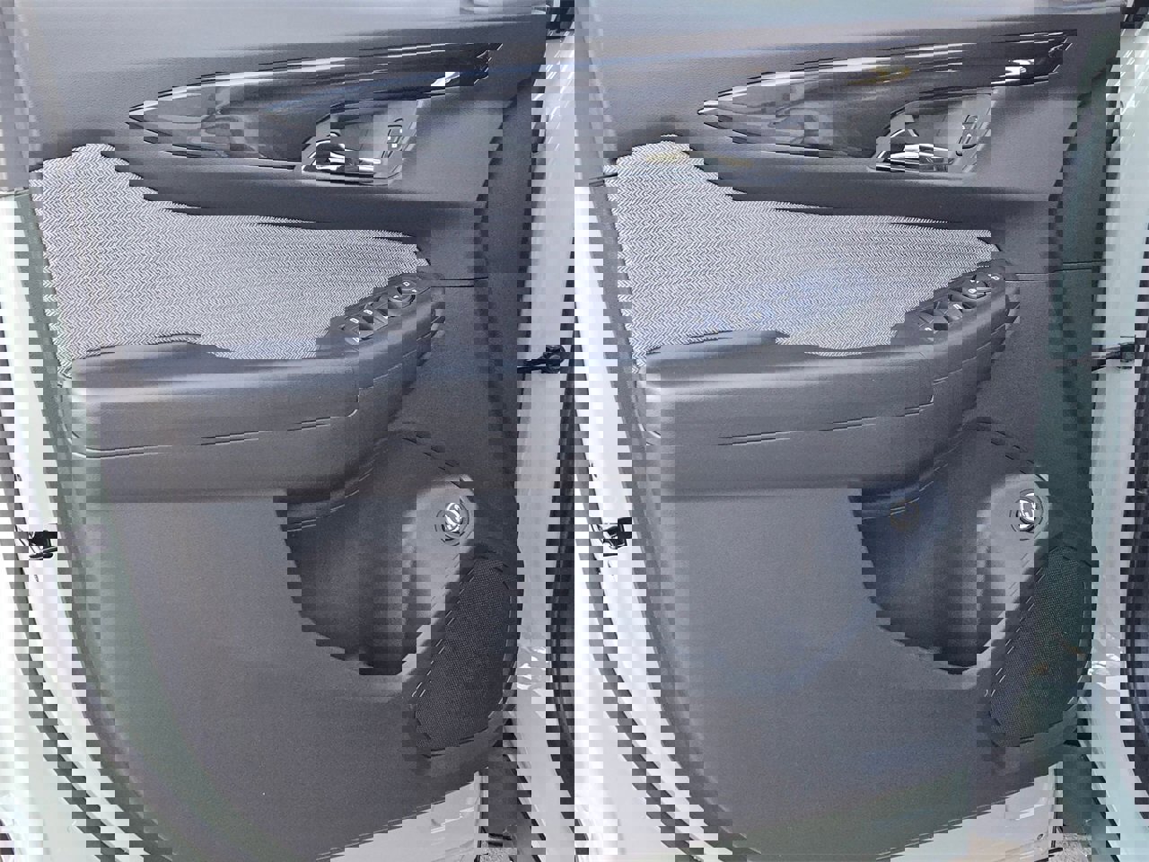 New 2026 Chevrolet TrailBlazer LT w/ Convenience Package image 7