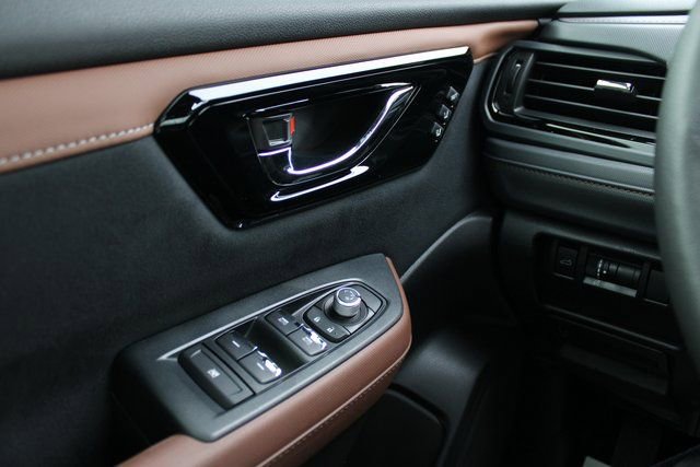 Used 2025 Subaru Forester Touring w/ Popular Package - Touring image 27