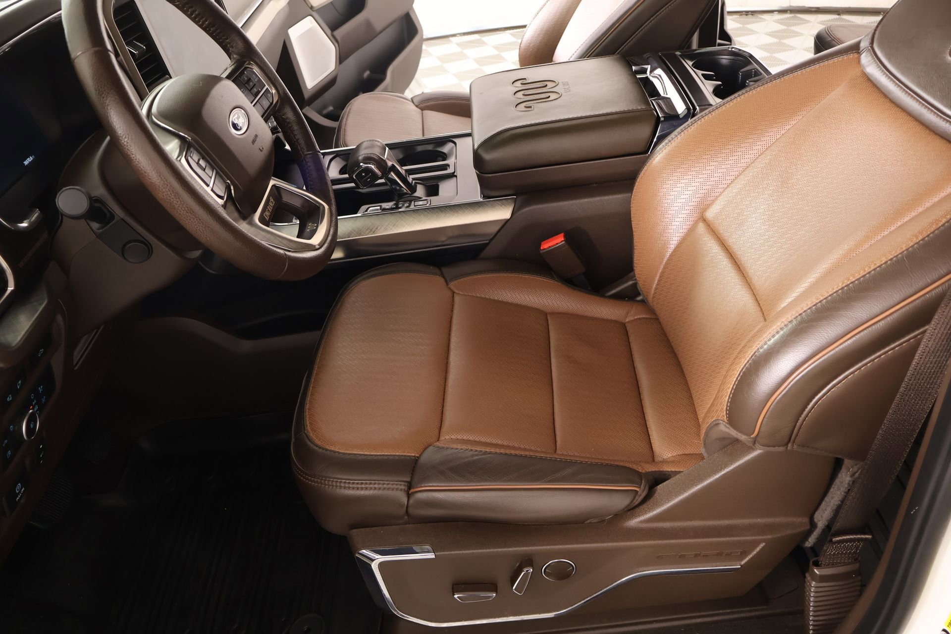 Used 2022 Ford F150 King Ranch w/ Equipment Group 601A High AWD/4WD image 13