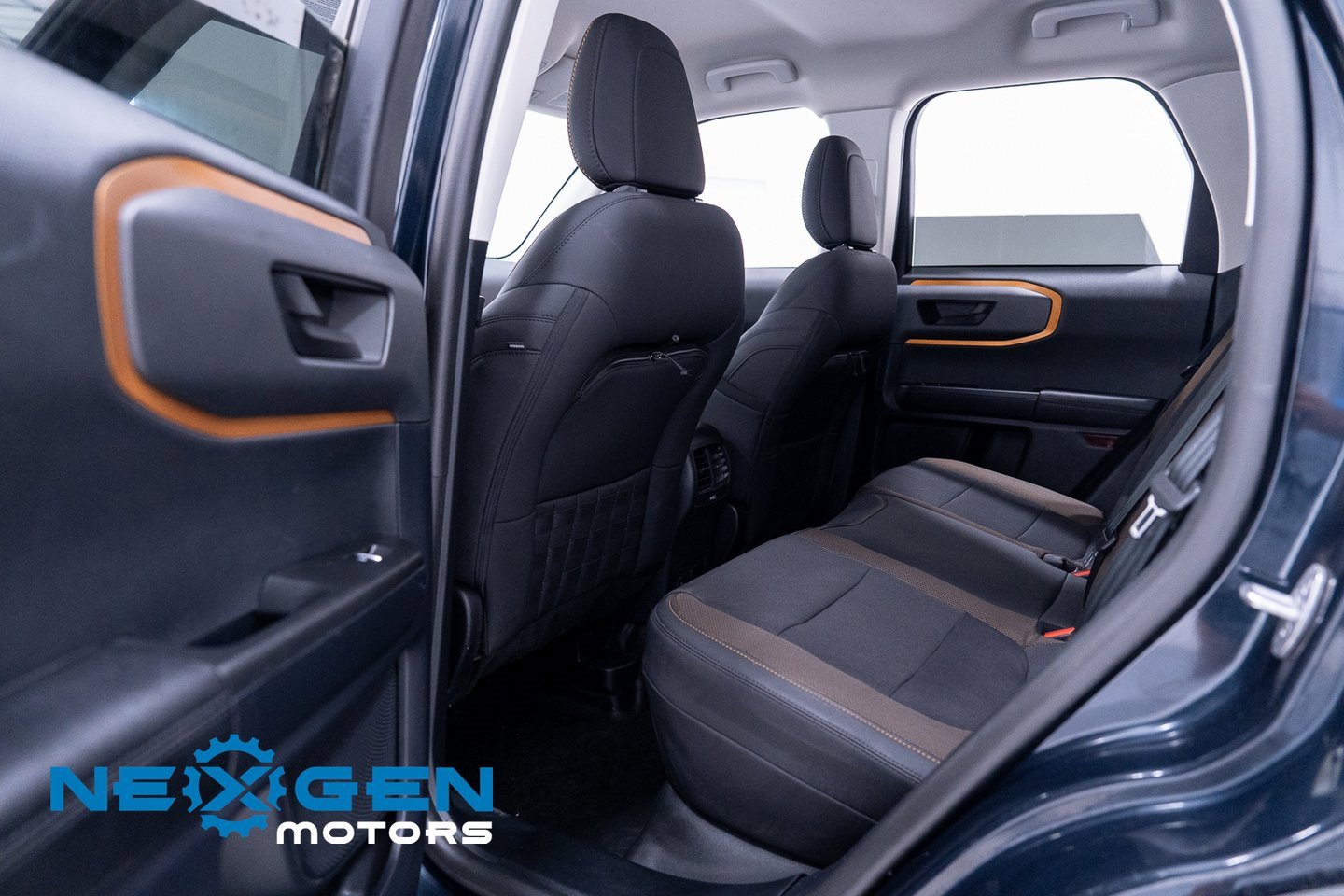 Used 2023 Ford Bronco Sport Badlands image 37