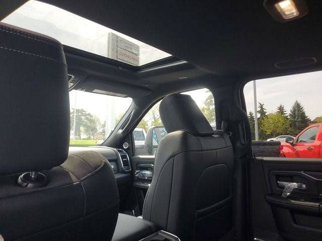 New 2026 RAM 2500 Laramie AWD/4WD image 10
