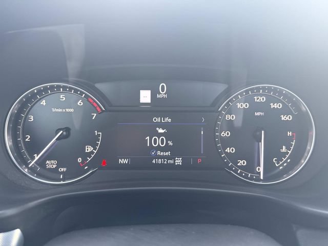 Certified 2023 Cadillac XT4 Premium Luxury w/ Cold Weather Package AWD/4WD image 37