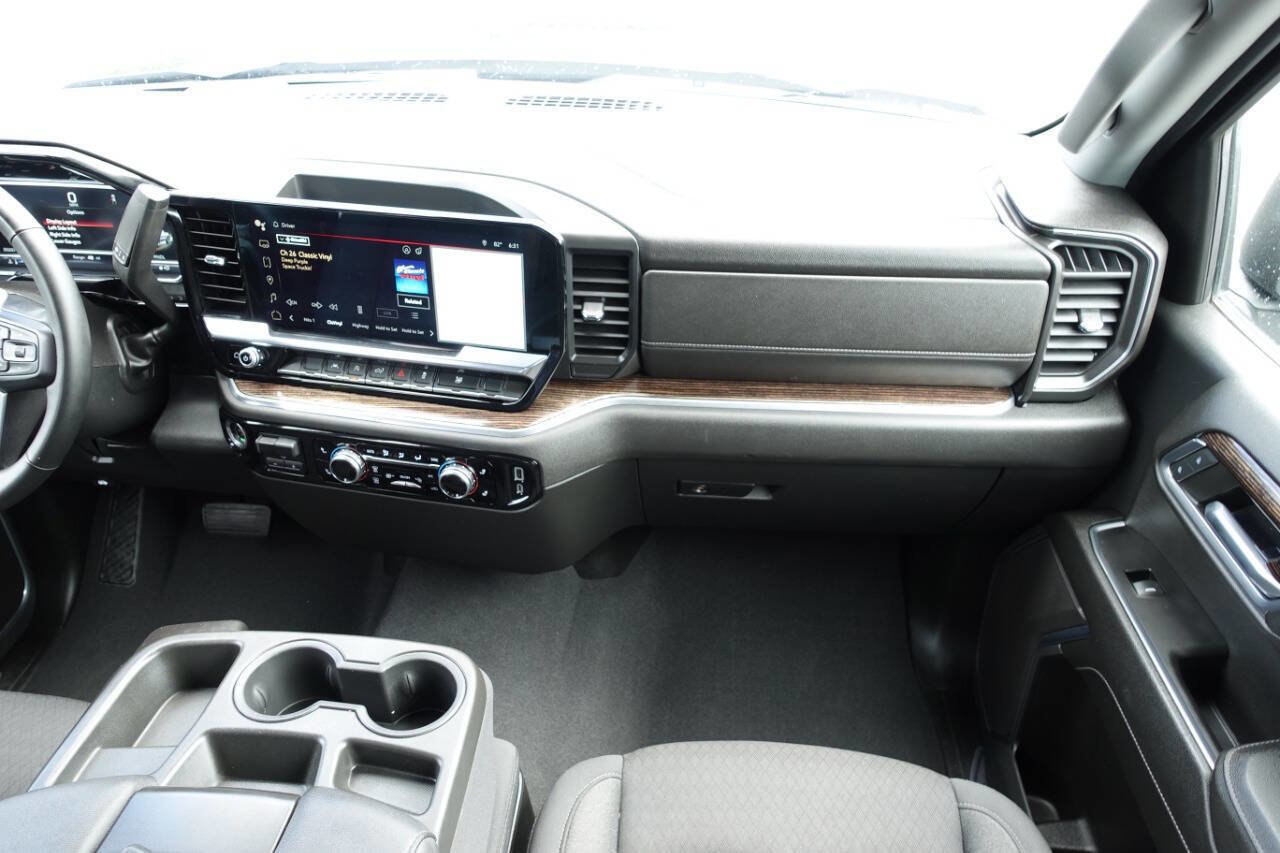 Used 2023 GMC Sierra 1500 Elevation w/ LPO, Elevation Black Package AWD/4WD image 38