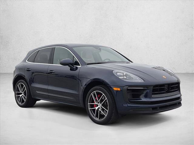 Used 2023 Porsche Macan S AWD/4WD image 3