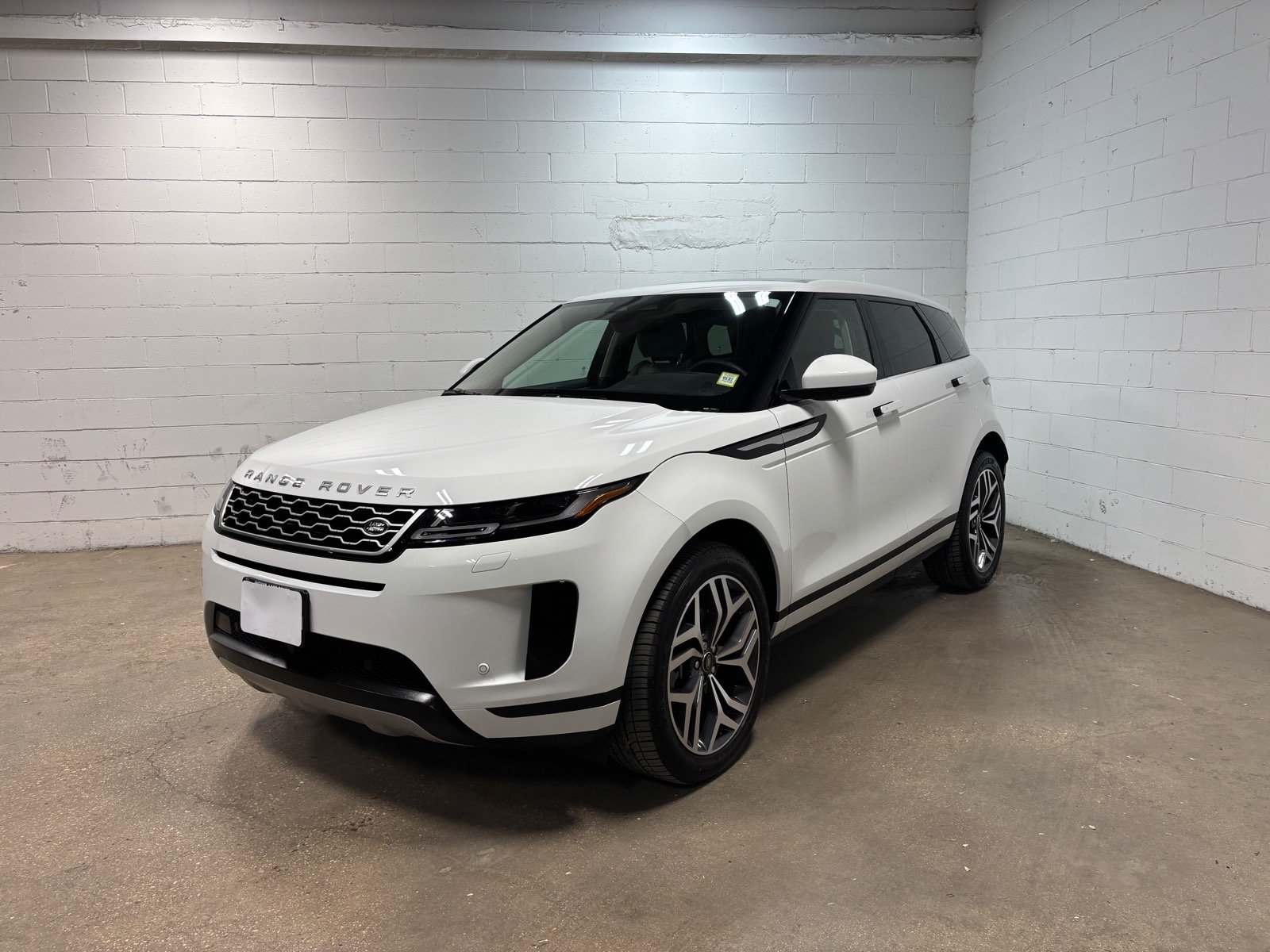 Used 2023 Land Rover Range Rover Evoque SE AWD/4WD image 1