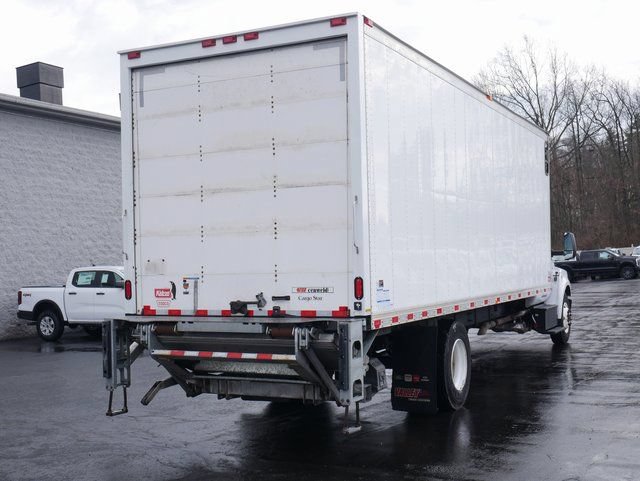 Used 2022 Ford F750 2WD Regular Cab Super Duty image 9
