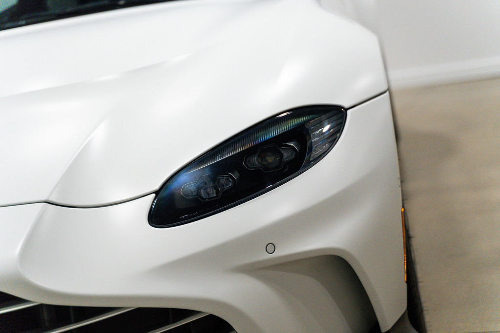Used 2023 Aston Martin V12 Vantage RWD image 89