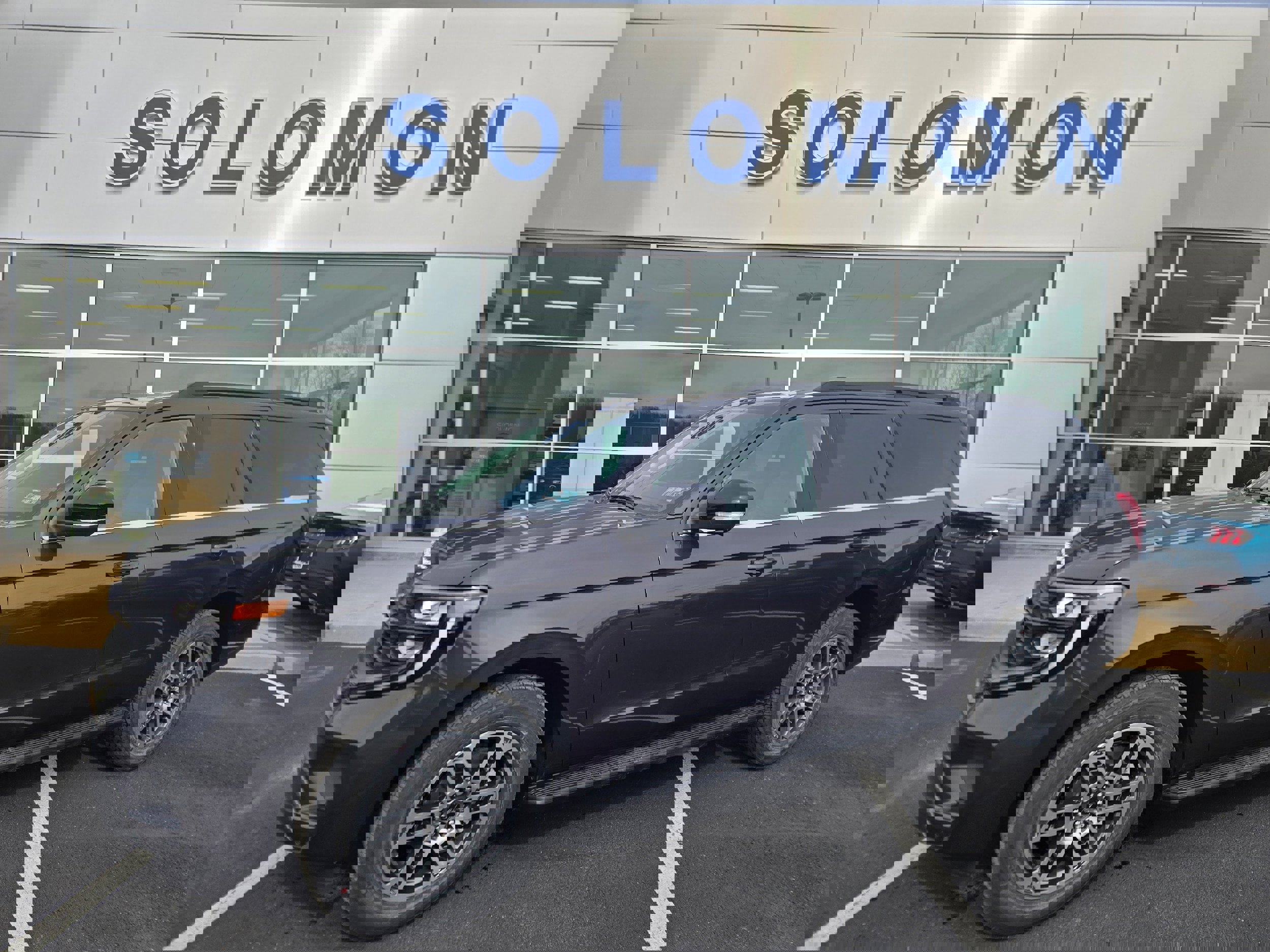 New 2026 Ford Expedition Active AWD/4WD image 1