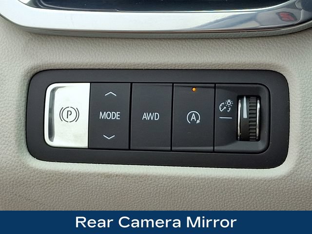 Used 2025 GMC Acadia Denali w/ Super Cruise Package AWD/4WD image 9