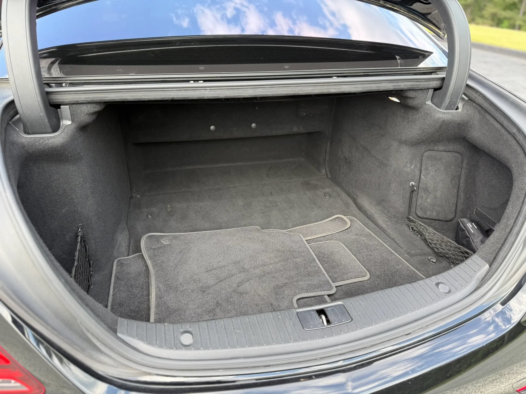 Used 2020 Mercedes-Benz S 450 Sedan image 14