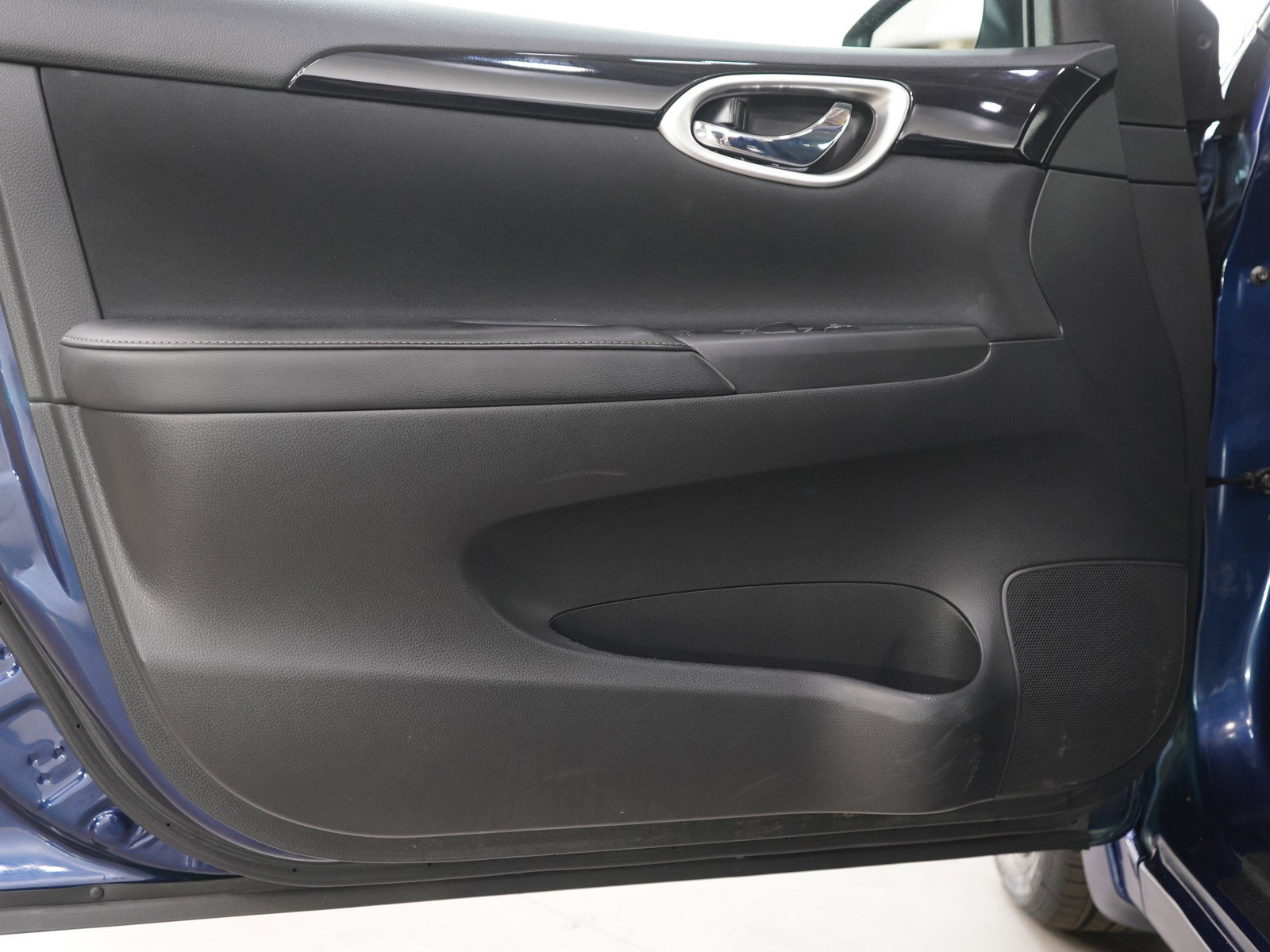 Used 2019 Nissan Sentra SV image 17