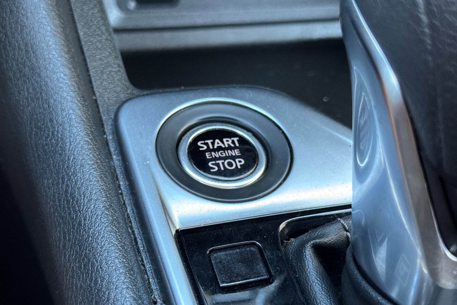 Used 2024 Nissan Sentra SV image 33