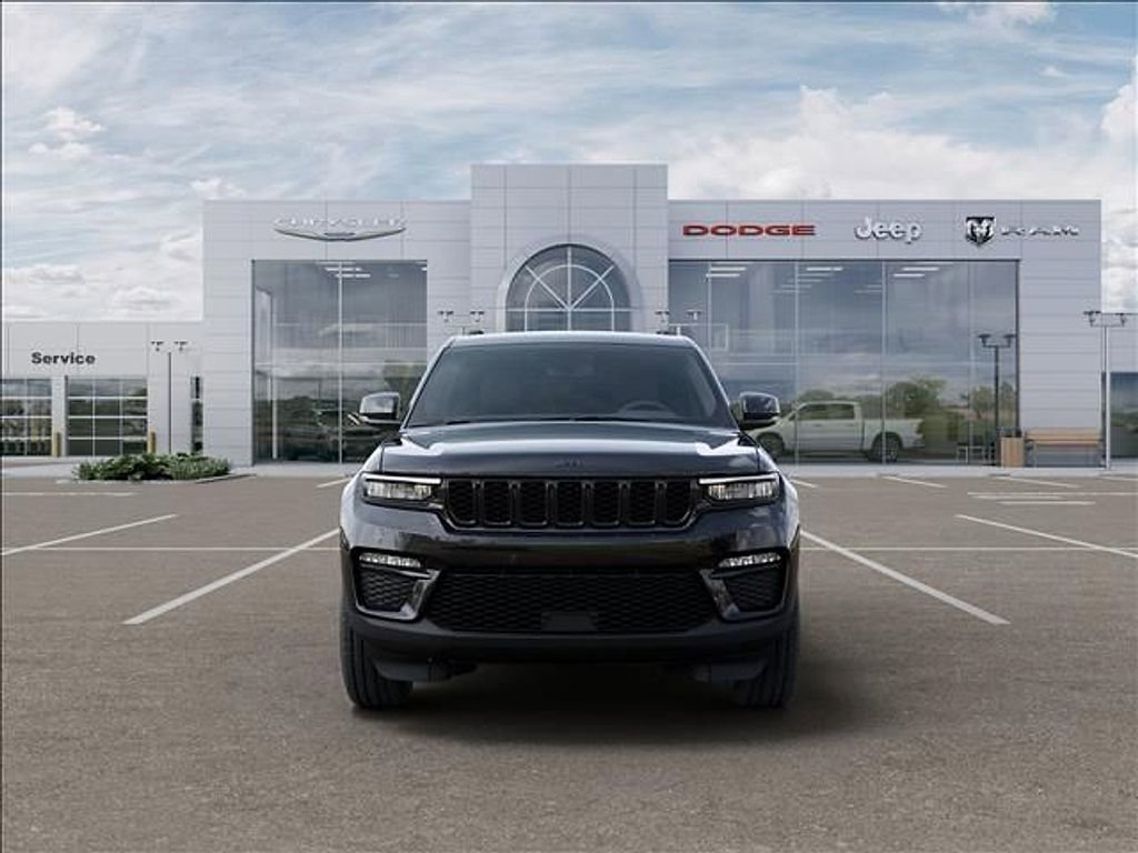 New 2025 Jeep Grand Cherokee Limited w/ Black Appearance Package AWD/4WD image 6