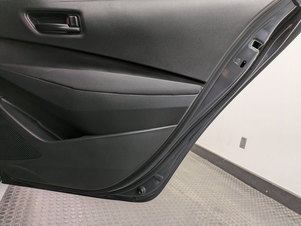 Used 2024 Toyota Corolla LE image 25