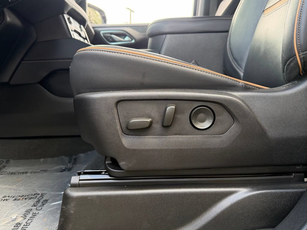 Used 2024 GMC Yukon AT4 w/ Max Trailering Package AWD/4WD image 27