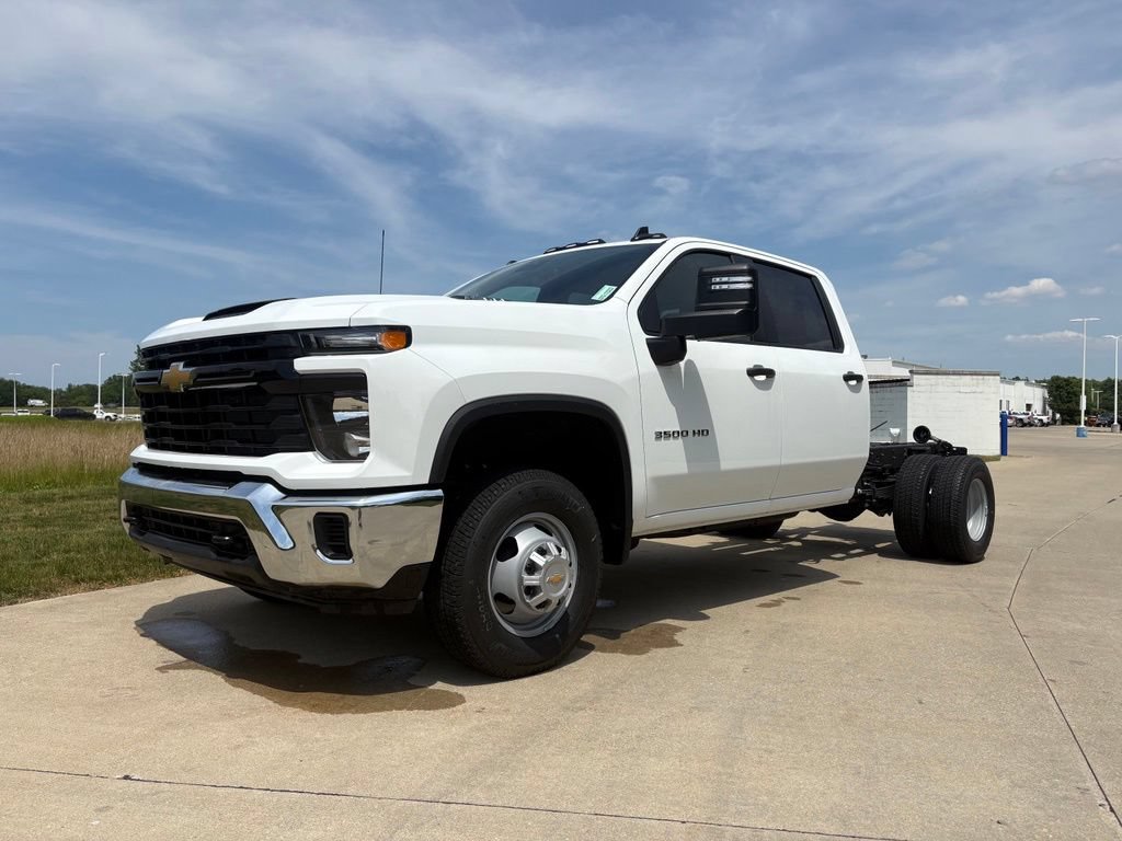 Used 2026 Chevrolet Silverado 3500 W/T w/ WT Convenience Package