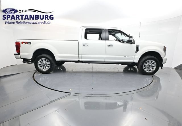 Certified 2022 Ford F250 Limited AWD/4WD image 8