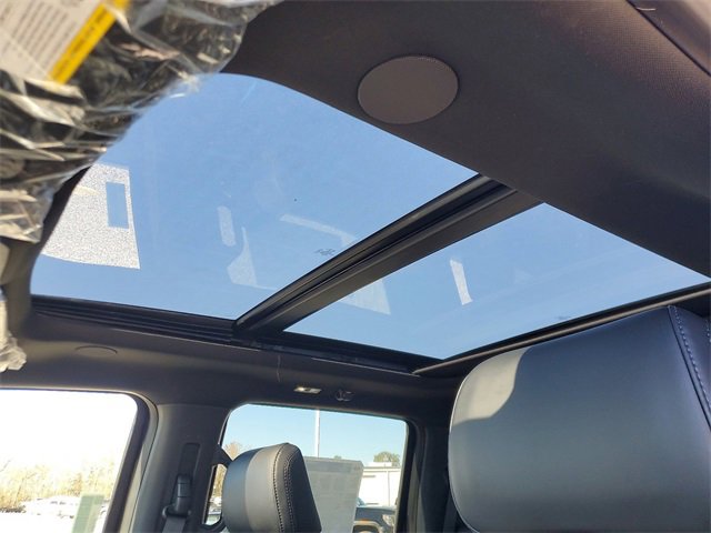 New 2025 Ford F150 Platinum w/ Equipment Group 702A High image 32