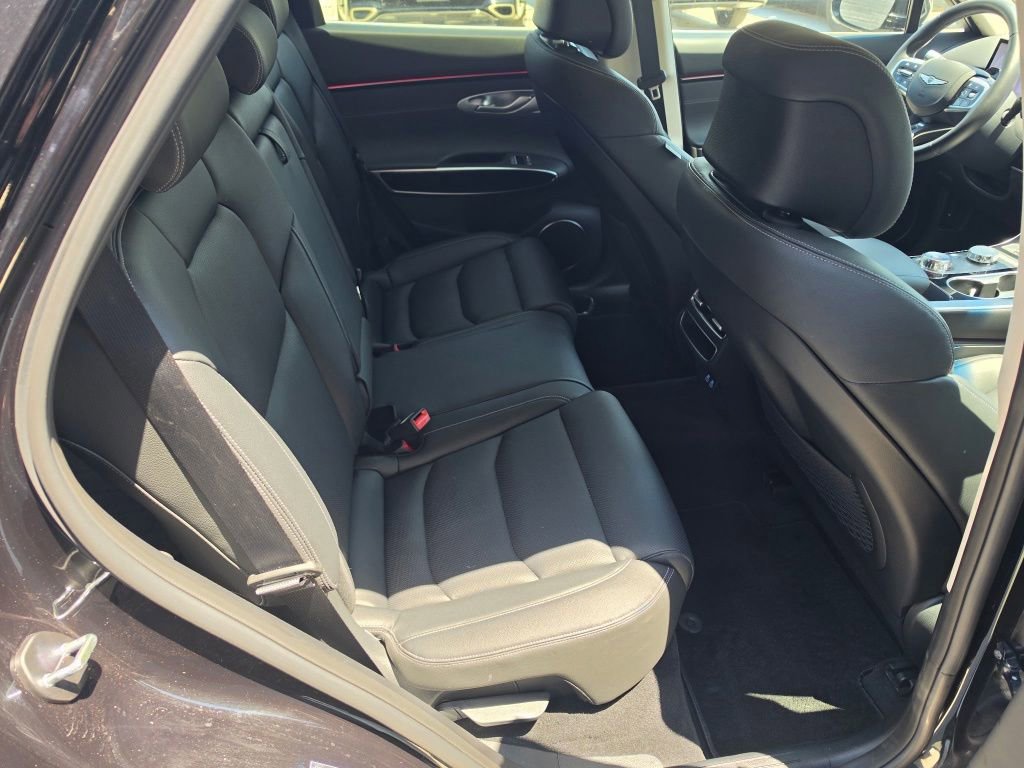 Used 2026 Genesis GV70 2.5T AWD/4WD image 17