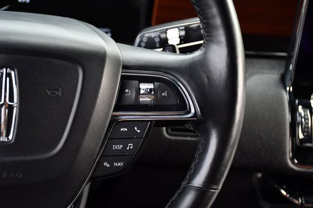 Used 2020 Lincoln Navigator Reserve RWD image 9