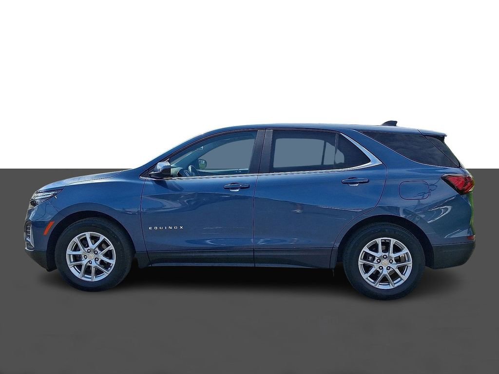 Used 2024 Chevrolet Equinox LT w/ LPO, Floor Liner Package FWD image 4