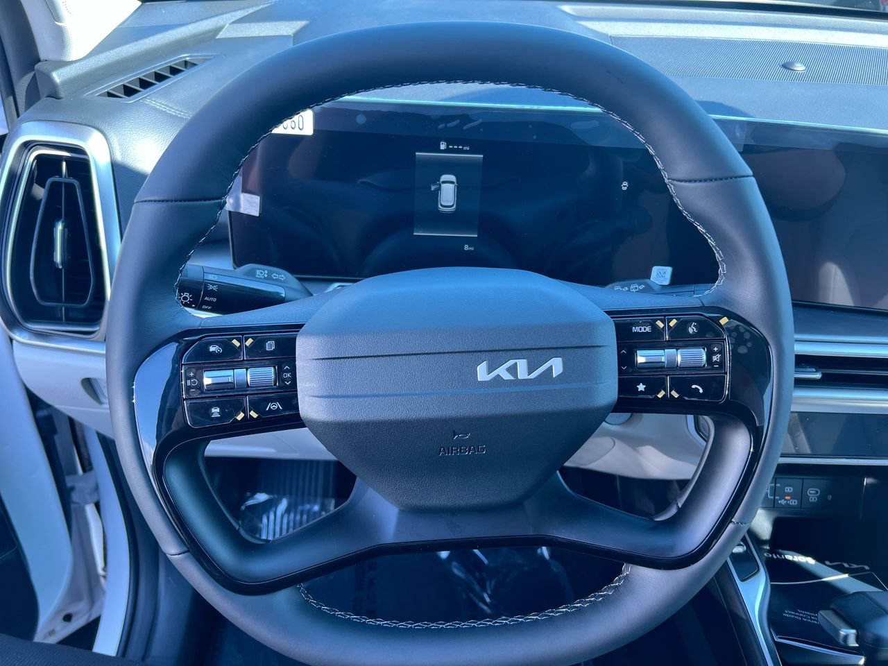 New 2026 Kia Sorento S w/ S Panoramic Sunroof Package FWD image 15