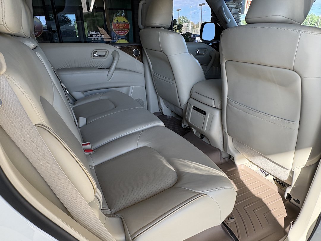 Used 2016 INFINITI QX80 4WD w/ 22" Wheel Package image 32