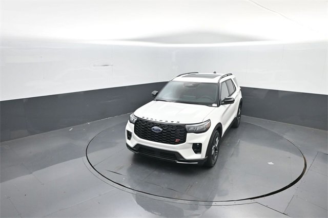 New 2026 Ford Explorer ST w/ Sun And Sound Package image 24