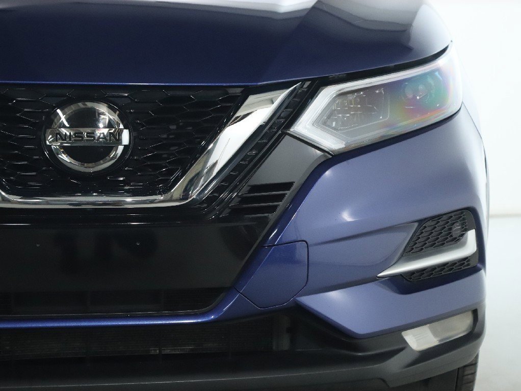 Used 2022 Nissan Rogue Sport SL w/ Premium Package image 8