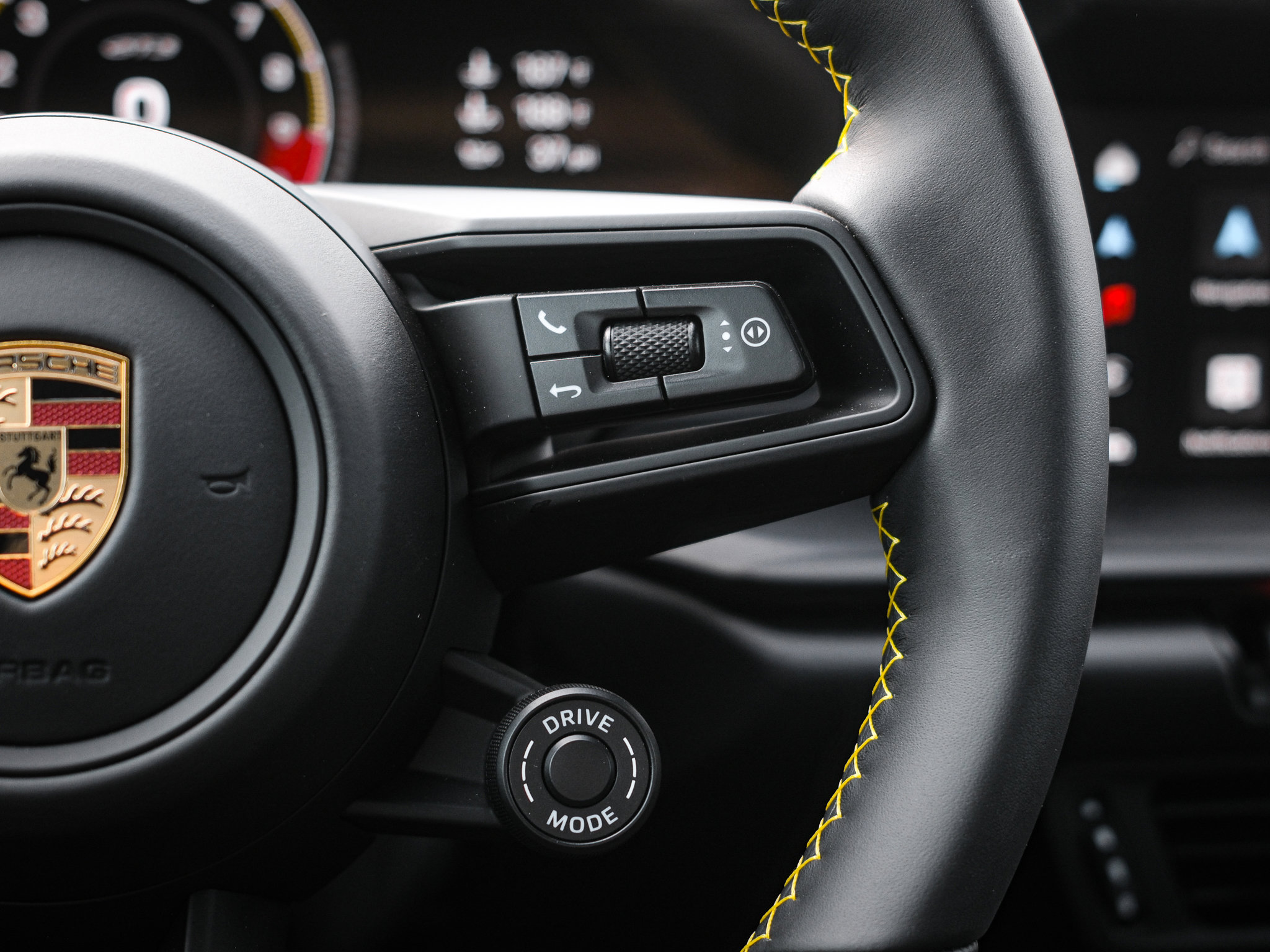 Used 2025 Porsche 911 GT3 image 22