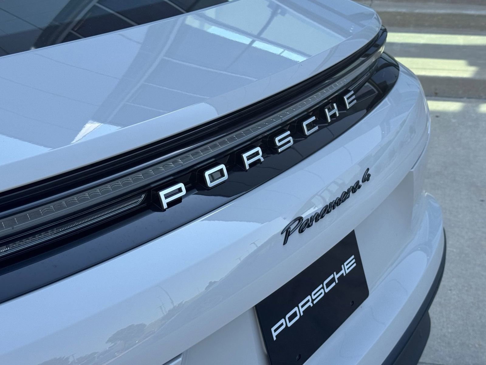 New 2025 Porsche Panamera 4 image 14