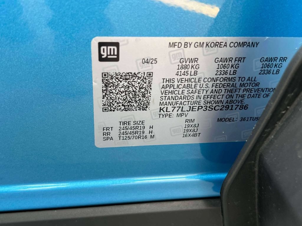 Used 2025 Chevrolet Trax RS w/ Sunroof Package FWD image 20