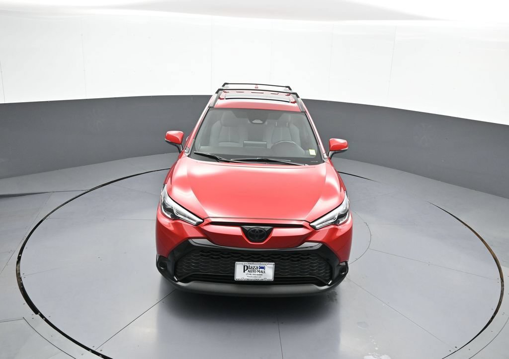 Used 2024 Toyota Corolla Cross AWD Hybrid w/ Moonroof Package image 34