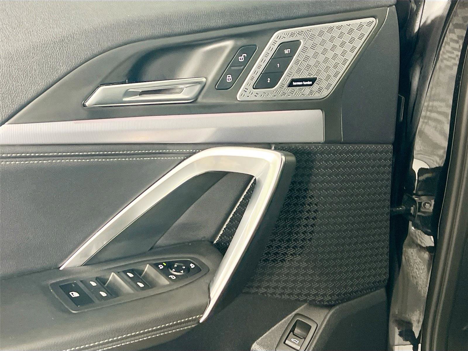 Used 2023 BMW X1 xDrive28i w/ Premium Package image 18