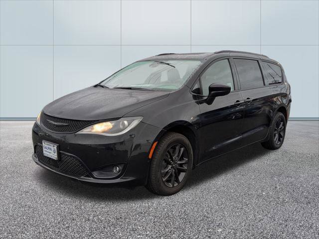 Used 2020 Chrysler Pacifica Touring-L