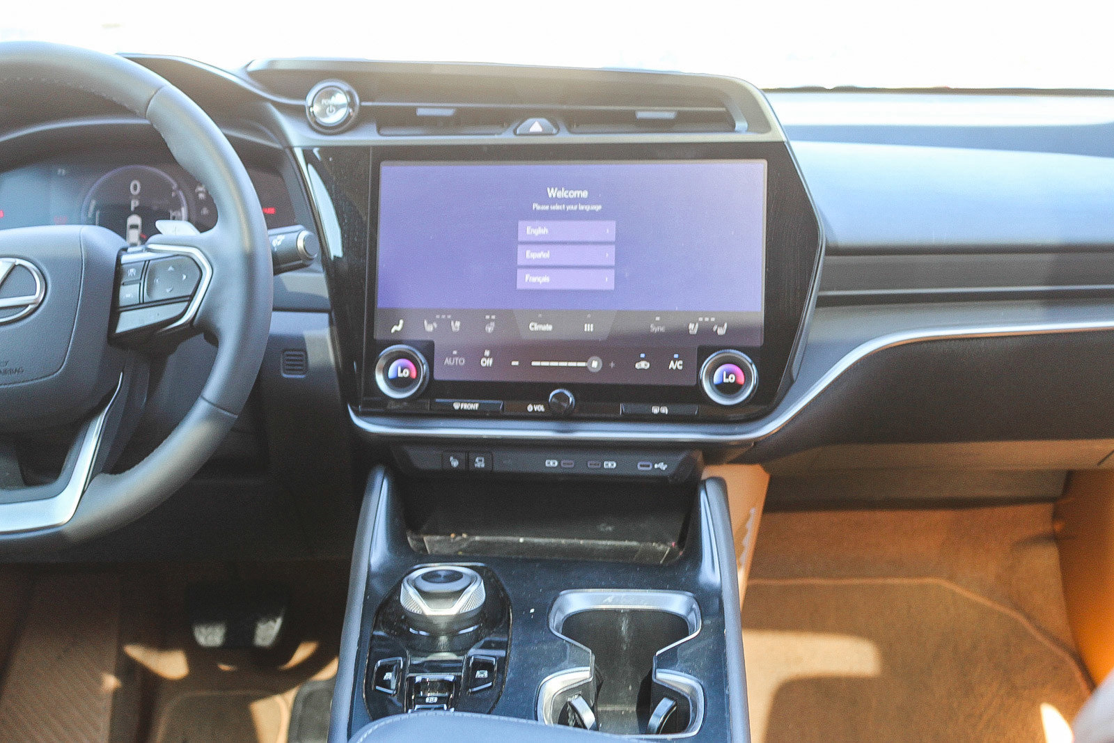 Used 2023 Lexus RZ 450e Premium image 13