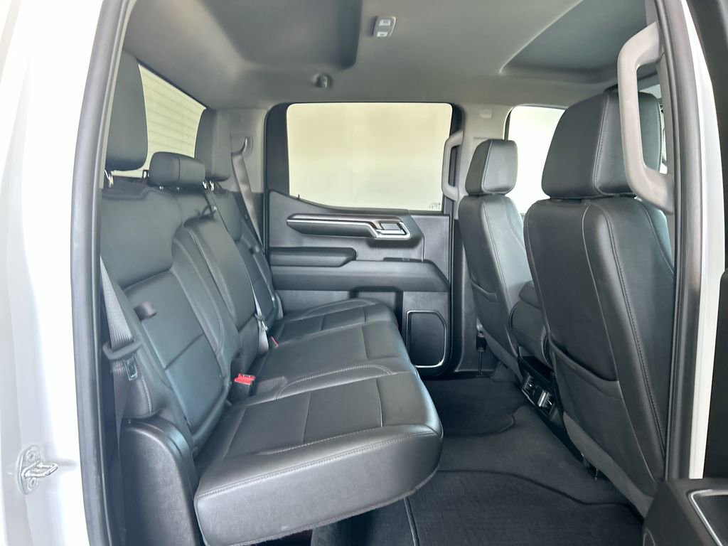 Used 2024 GMC Sierra 1500 SLT image 39